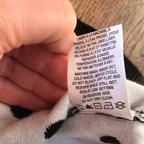 NWOT Reitmans Polka Dot Sweater - Picture 5 of 5